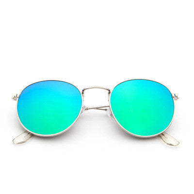 Round frame vintage sunglasses